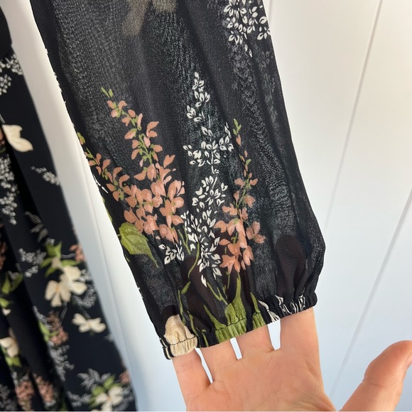 Reformation NWT black floral long sleeves jumpsuit 6 - Picture 8 of 12